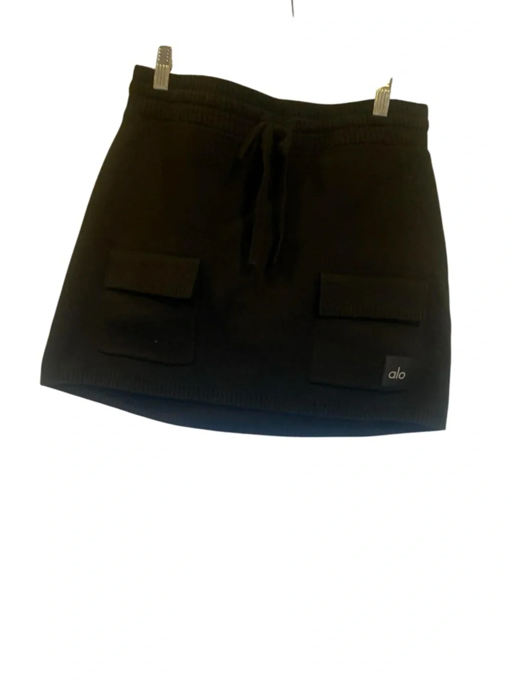 NWT Alo Yoga scholar knit cargo skirt BLACK Size M